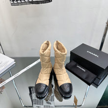 Load image into Gallery viewer, SE1218 CC Snow Boots / Size5-10
