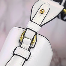 Load image into Gallery viewer, PD337 Saffiano Shoulder Bag / 8.3x5.5x2.5inch
