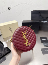 Load image into Gallery viewer, YSK262 vinyle Round Camera Bag / 6.6 x 6.6 x 2.1 INCHES
