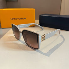 Load image into Gallery viewer, JW847 LB Sunglasses
