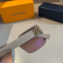 Load image into Gallery viewer, JW847 LB Sunglasses
