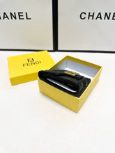Load image into Gallery viewer, FF270 FF Diamonds Wallet / 4.3x3.9x1.5inch
