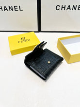 Load image into Gallery viewer, FF270 FF Diamonds Wallet / 4.3x3.9x1.5inch
