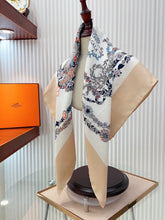 Load image into Gallery viewer, CLTH444 H Palonniers Scarf / 35.4 x 35.4in
