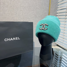 Load image into Gallery viewer, JW790 CC Beanie
