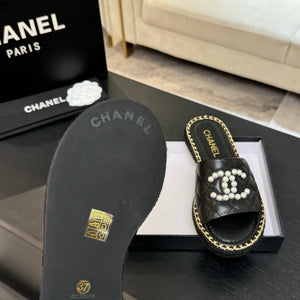 SE1671 Chanel Mules / Size5-11