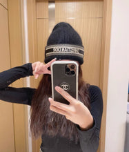 Load image into Gallery viewer, JW789 DR Beanie
