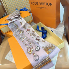 Load image into Gallery viewer, CLTH447 LV Monogram Confidential Bandeau / 47.2 x 3.1 inches
