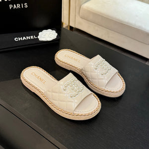 SE1671 Chanel Mules / Size5-11