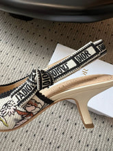 Load image into Gallery viewer, SE1673 J&#39;Adior Slingback Flat/Pumps / Size5-11

