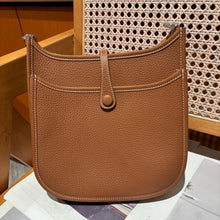 Load image into Gallery viewer, HM198 Hermes Evelyne 23 / HIGHEST QUALITY VERSION / 23 cm
