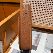 Load image into Gallery viewer, HM198 Hermes Evelyne 23 / HIGHEST QUALITY VERSION / 23 cm
