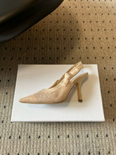 Load image into Gallery viewer, SE1674 J&#39;Adior Slingback Flat/Pumps / Size5-11
