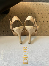 Load image into Gallery viewer, SE1674 J&#39;Adior Slingback Flat/Pumps / Size5-11
