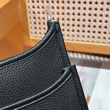 Load image into Gallery viewer, HM200 Hermes Evelyne 23 / HIGHEST QUALITY VERSION / 23 cm
