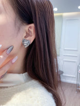 Load image into Gallery viewer, JW942 CC Earrings
