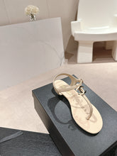 Load image into Gallery viewer, SE1344 CC Sandals / Size4-11
