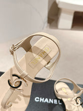 Load image into Gallery viewer, SE1344 CC Sandals / Size4-11
