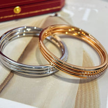 Load image into Gallery viewer, JW943 Cartier Trinity Bracelet
