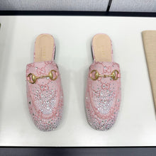 Load image into Gallery viewer, SE1682 Gucci Women&#39;s Princetown slipper with Crystal Horsebit / Size5-11
