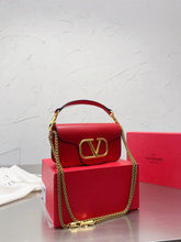 Load image into Gallery viewer, VLTN079 LOCÒ SMALL SHOULDER BAG / W7.8xH4.3xD1.9 in.
