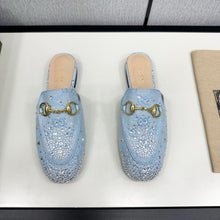 Load image into Gallery viewer, SE1683 Gucci Women&#39;s Princetown slipper with Crystal Horsebit / Size5-11

