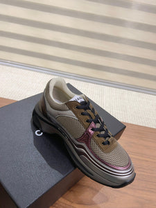 SE1226 CC Sneakers / Size5-10