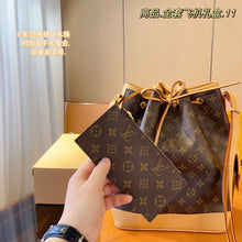 Load image into Gallery viewer, LB794 Vintage Bucket Bag / 10.2x7.1x13.4inch
