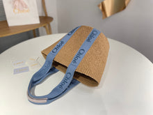 Load image into Gallery viewer, CLE011 Small/Medium Woody Basket Bag
