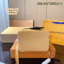 Load image into Gallery viewer, LB794 Vintage Bucket Bag / 10.2x7.1x13.4inch
