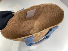 Load image into Gallery viewer, CLE011 Small/Medium Woody Basket Bag
