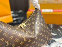 Load image into Gallery viewer, LB1511 LV Sully Hobo Bag / Large: 40 x 29 cm, Small: 33 x 21 cm
