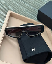 Load image into Gallery viewer, JW985 CC Cat Eye Sunglasses
