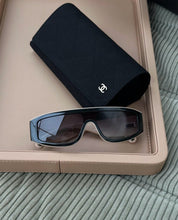 Load image into Gallery viewer, JW985 CC Cat Eye Sunglasses
