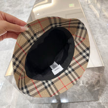 Load image into Gallery viewer, JW984 Burberry Hats
