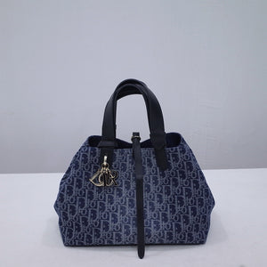 DR416 Medium Dior Toujours Bag / 11 x 8.5 x 6.5 inches / HIGHEST QUALITY VERSION