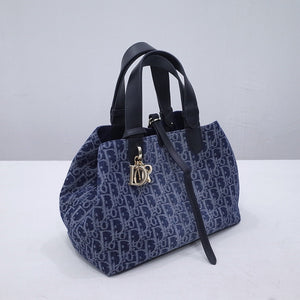 DR416 Medium Dior Toujours Bag / 11 x 8.5 x 6.5 inches / HIGHEST QUALITY VERSION