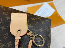 Load image into Gallery viewer, LB1514 LV Again Tote Bag / 43 x 30 cm
