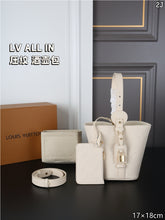 Load image into Gallery viewer, LB1515 LV All In Bucket Bag / 17 x 18 cm
