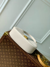 Load image into Gallery viewer, LB1516 LV Low Key Shoulder Bag / HIGHEST QUALITY VERSION / 26 x 18 x 7 cm
