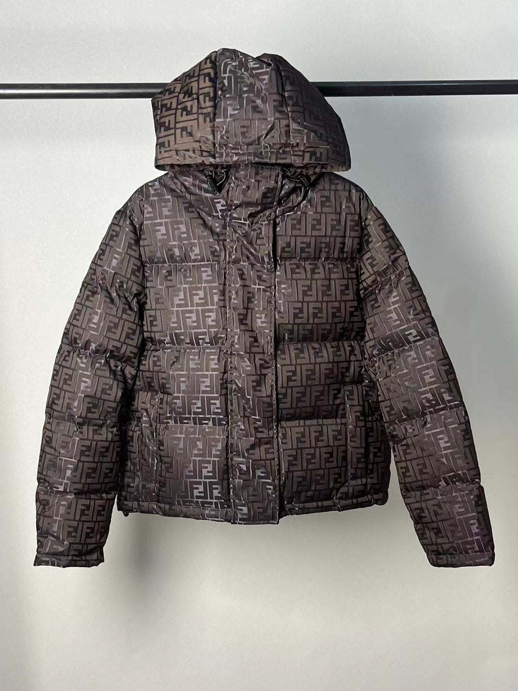 CLTH477 Fendi Short Down Jackets