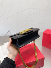 Load image into Gallery viewer, VLTN079 LOCÒ SMALL SHOULDER BAG / W7.8xH4.3xD1.9 in.
