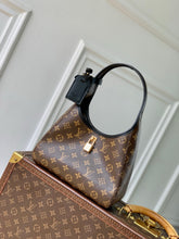 Load image into Gallery viewer, LB1518 LV The Drop PM Hobo / HIGHEST QUALITY VERSION / 28 x 15 x 12 cm
