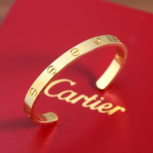 Load image into Gallery viewer, JW821 LOVE Bracelet
