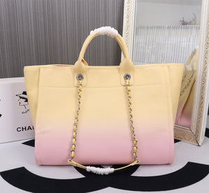 CC920 Shopping Bag / 10.1 × 16 × 6.6 in