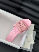 Load image into Gallery viewer, SE1427 CC Slide Sandals / Size5-11
