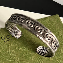 Load image into Gallery viewer, JW718 Silver ring with Double G
