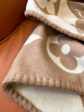 Load image into Gallery viewer, CLTH367 LB Sweet Dreams Scarf / 94.5 x 10.2 inches
