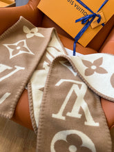 Load image into Gallery viewer, CLTH367 LB Sweet Dreams Scarf / 94.5 x 10.2 inches
