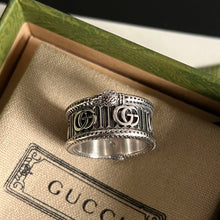Load image into Gallery viewer, JW718 Silver ring with Double G
